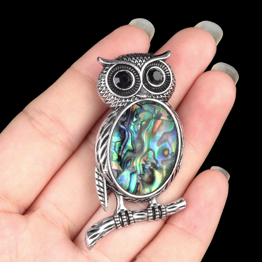 Natural stone Owl Necklace Crystal Agate Semi-precious Stone Alloy Owl Necklace Pendant Brooch