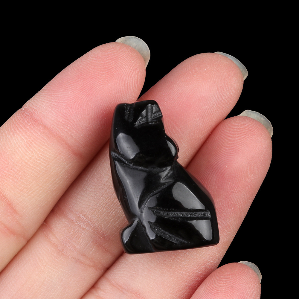 1in Carved Wolf Natural Crystal Agate Stone Mini Animal Craft Pendant