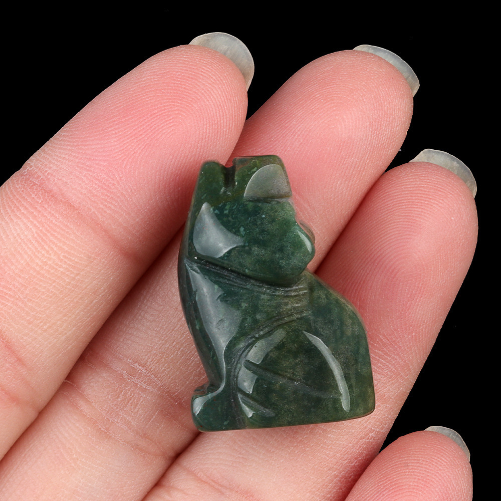 1in Carved Wolf Natural Crystal Agate Stone Mini Animal Craft Pendant