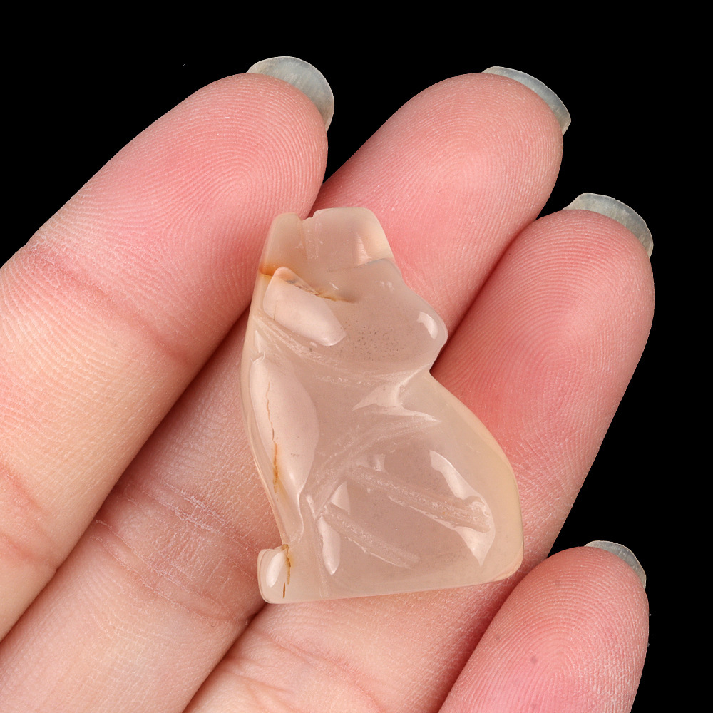 1in Carved Wolf Natural Crystal Agate Stone Mini Animal Craft Pendant