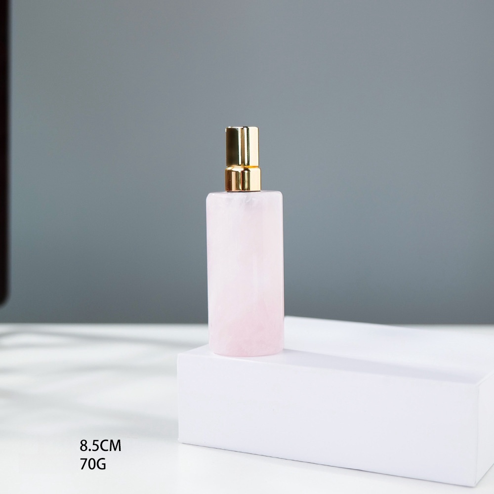 Hot selling natural crystal special shaped spray perfume bottle essential oil bottle jade aromatherapy bottle