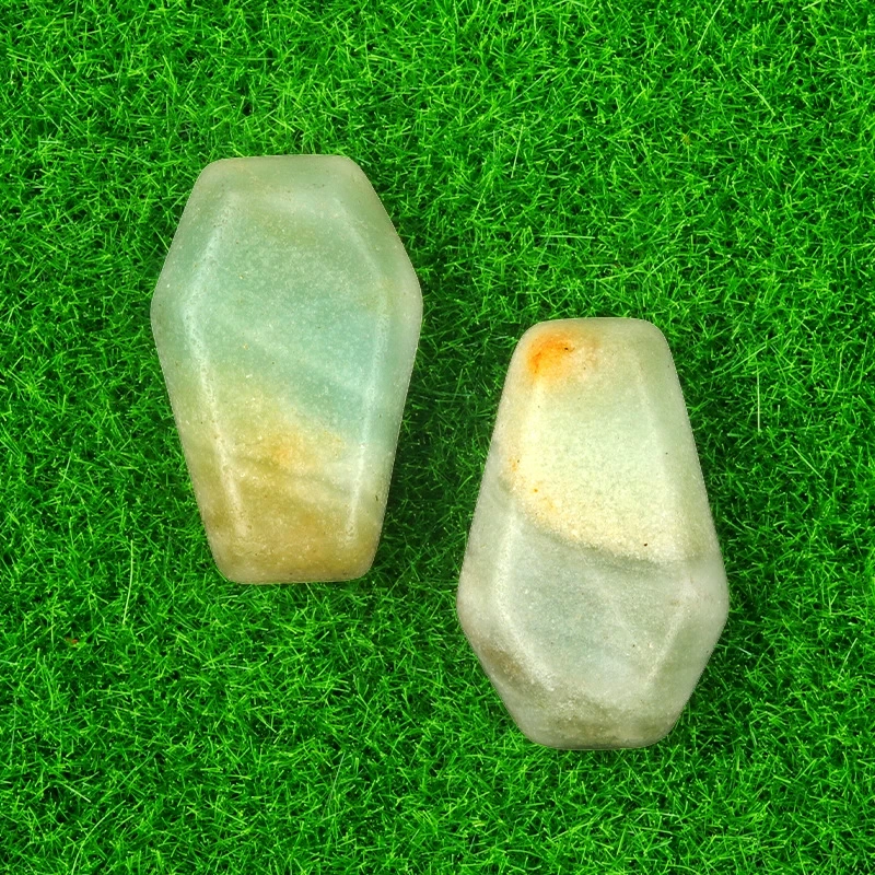 Natural crystal agate mini coffin board ornaments Gem board Halloween fun decorations