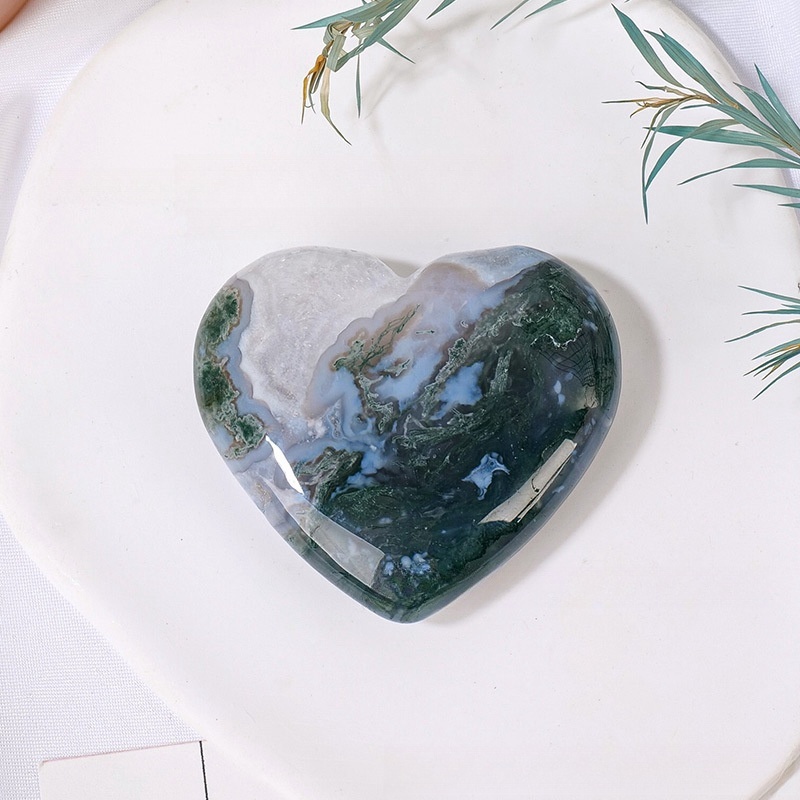 Natural crystal moss agate love heart handle piece crystal raw stone polished