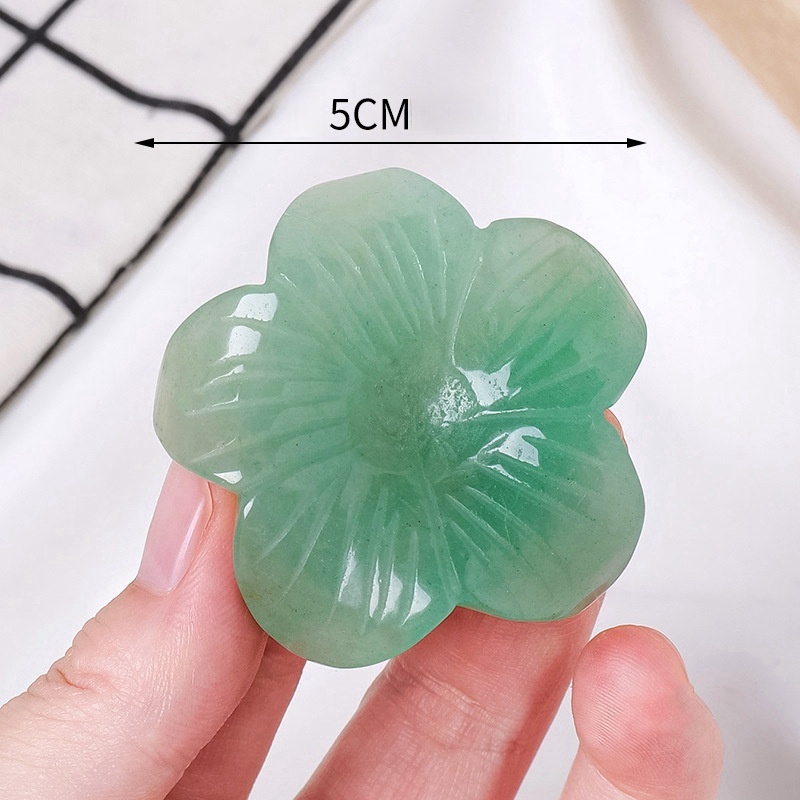 Natural crystal aventurine flower petals, original stone polished crystal crafts