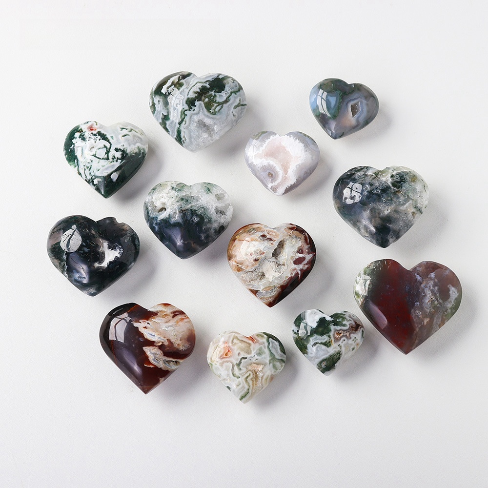Natural moss agate love semi-precious stone heart-shaped crystal crafts