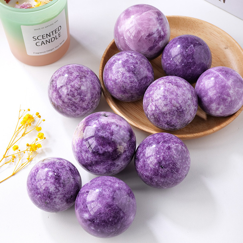 Natural crystal ball purple mica ball ornaments original stone polished decoration