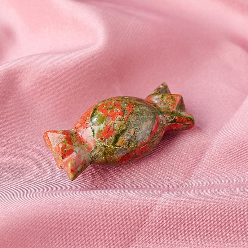Natural crystal candy carvings crystal raw stone carving