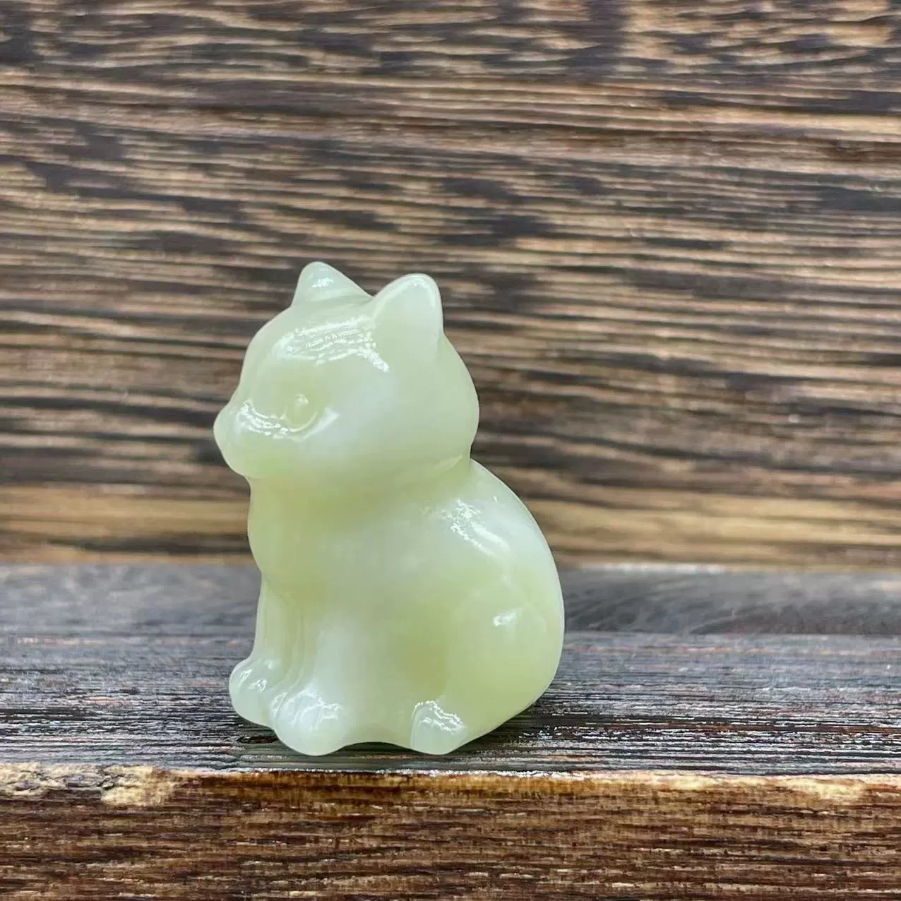 1.2 inch cute kitten natural stone gem carving 3 cm semi-precious stone kitten