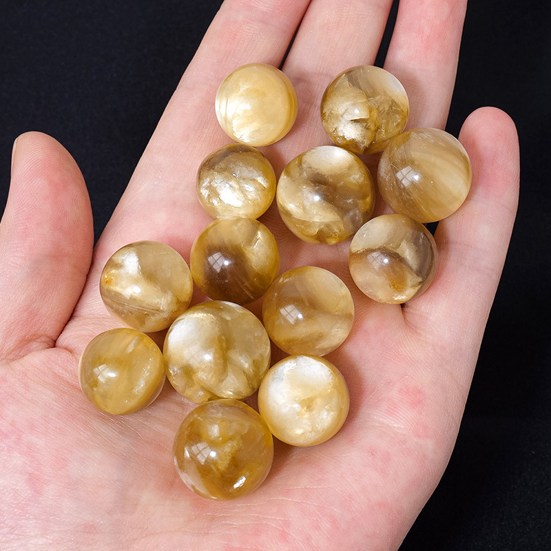 Natural crystal phlogopite crystal ball ornaments home decoration