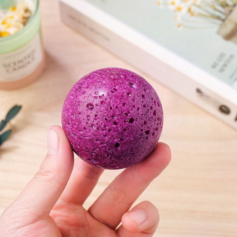 Natural crystal ruby ​​crystal ball crystal raw stone ornaments