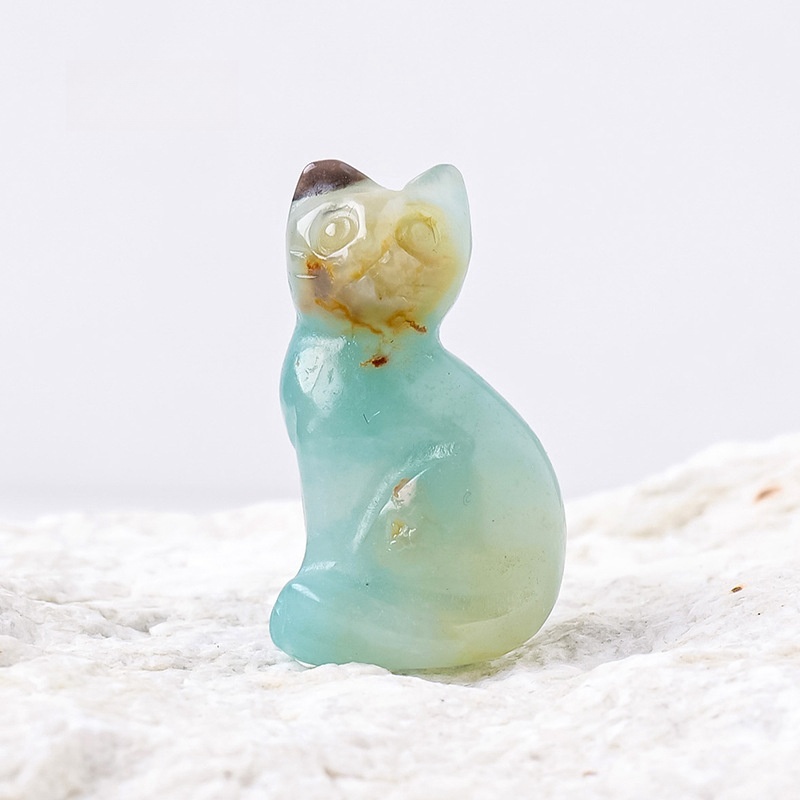 Natural crystal lucky cat carving crystal jade cat ornaments