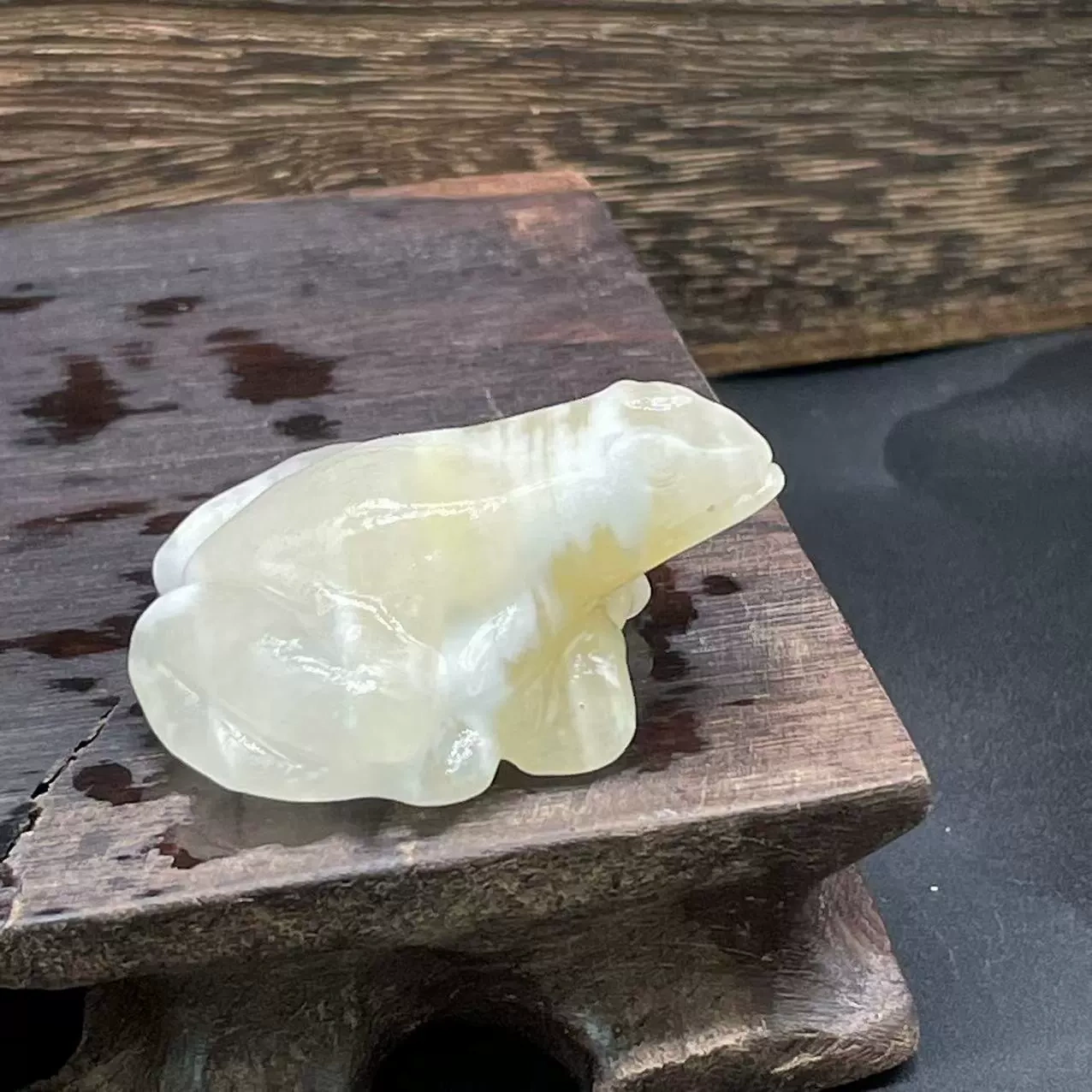 Crystal frogs 4 cm semi-precious stone natural stone frogs cute small animals