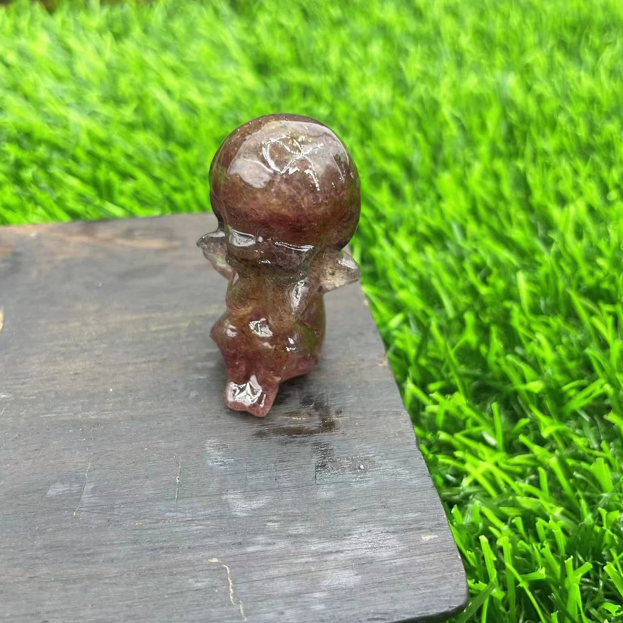 4cm Natural semi-precious stone for little girl's chin, cute little angel with semi-precious stone