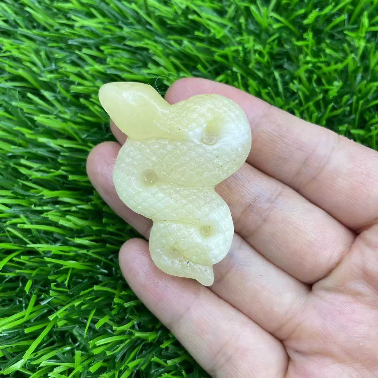 5cm Various natural gemstones carved snakes Foreign trade hot product crystal snake