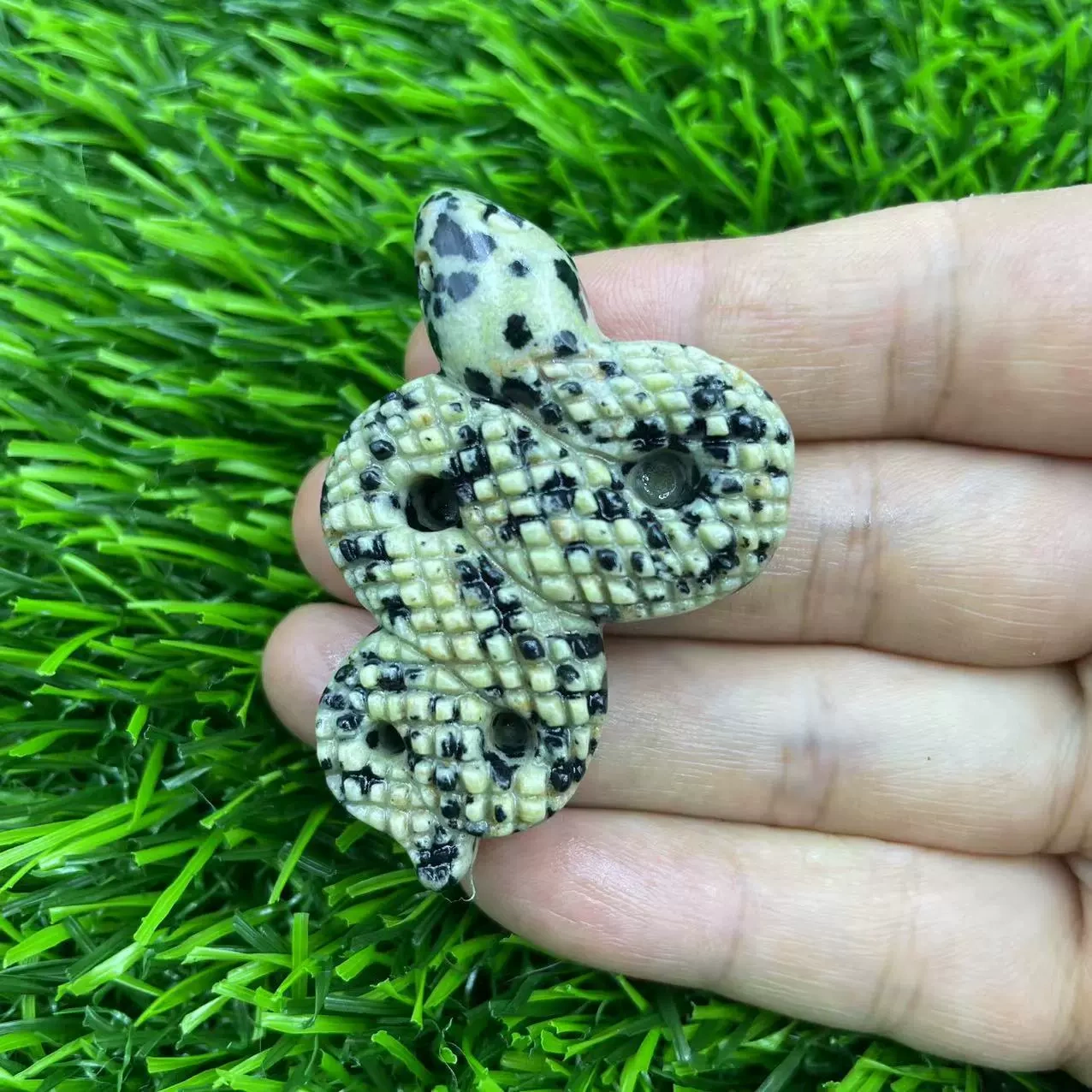 5cm Various natural gemstones carved snakes Foreign trade hot product crystal snake