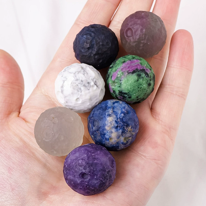 Natural crystal small moon stone polished carving crafts