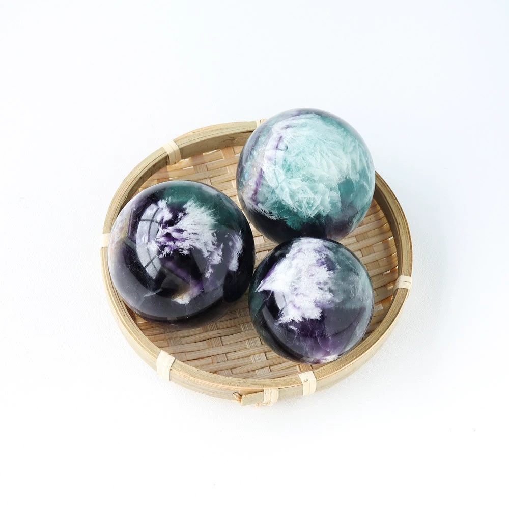 1kg natural crystal ball ornaments original stone polished 3-8cm random delivery