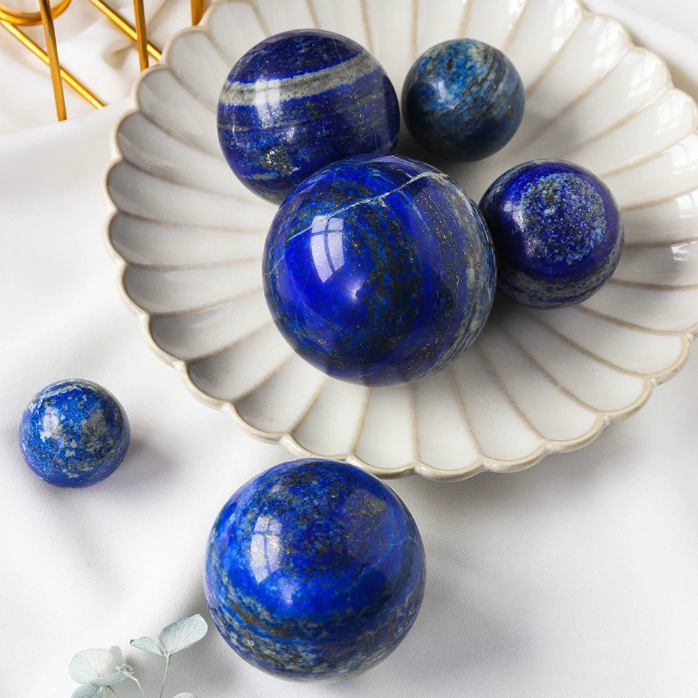 1kg natural crystal ball ornaments original stone polished 3-8cm random delivery