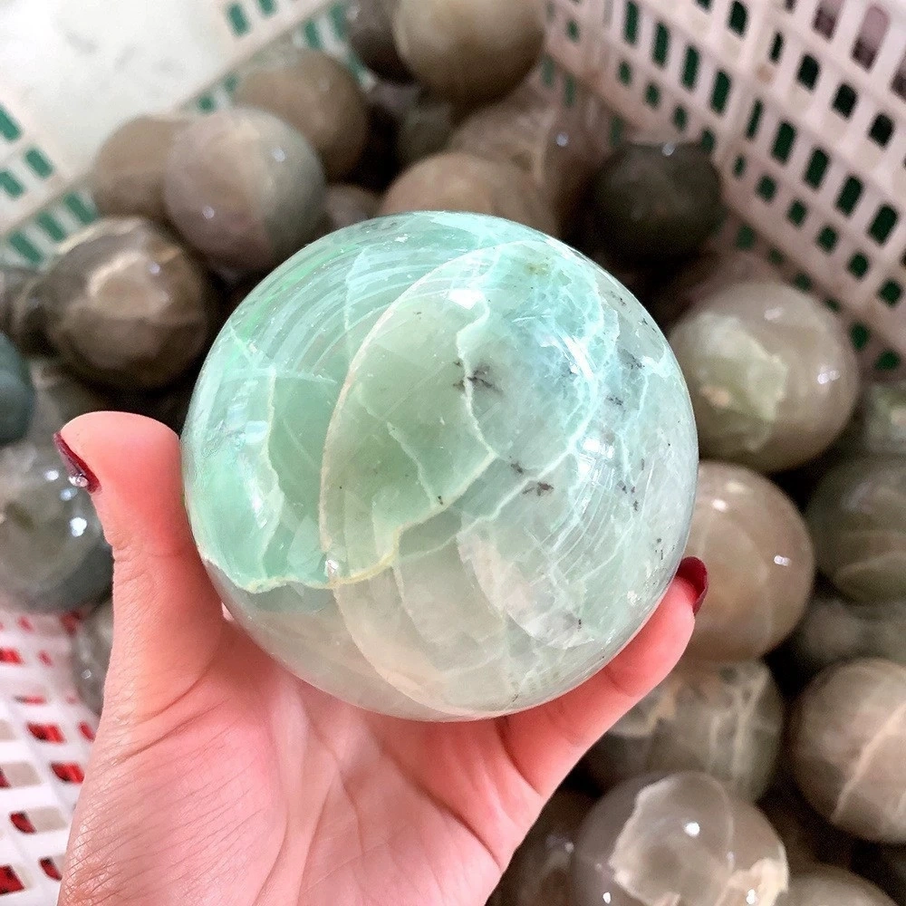 1kg natural crystal ball ornaments original stone polished 3-8cm random delivery