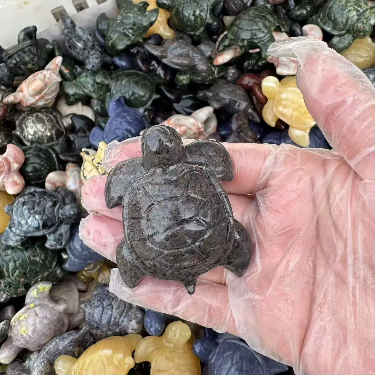 Natural stone turtle semi-precious stone small turtle customizable material