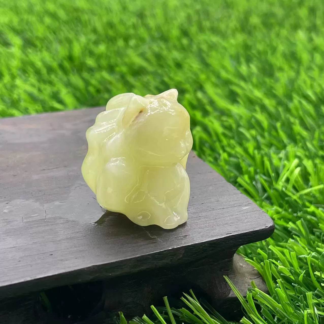 3cm Nine-tailed Fox Natural Stone Gem Carving Peach Blossom Attraction Accessories