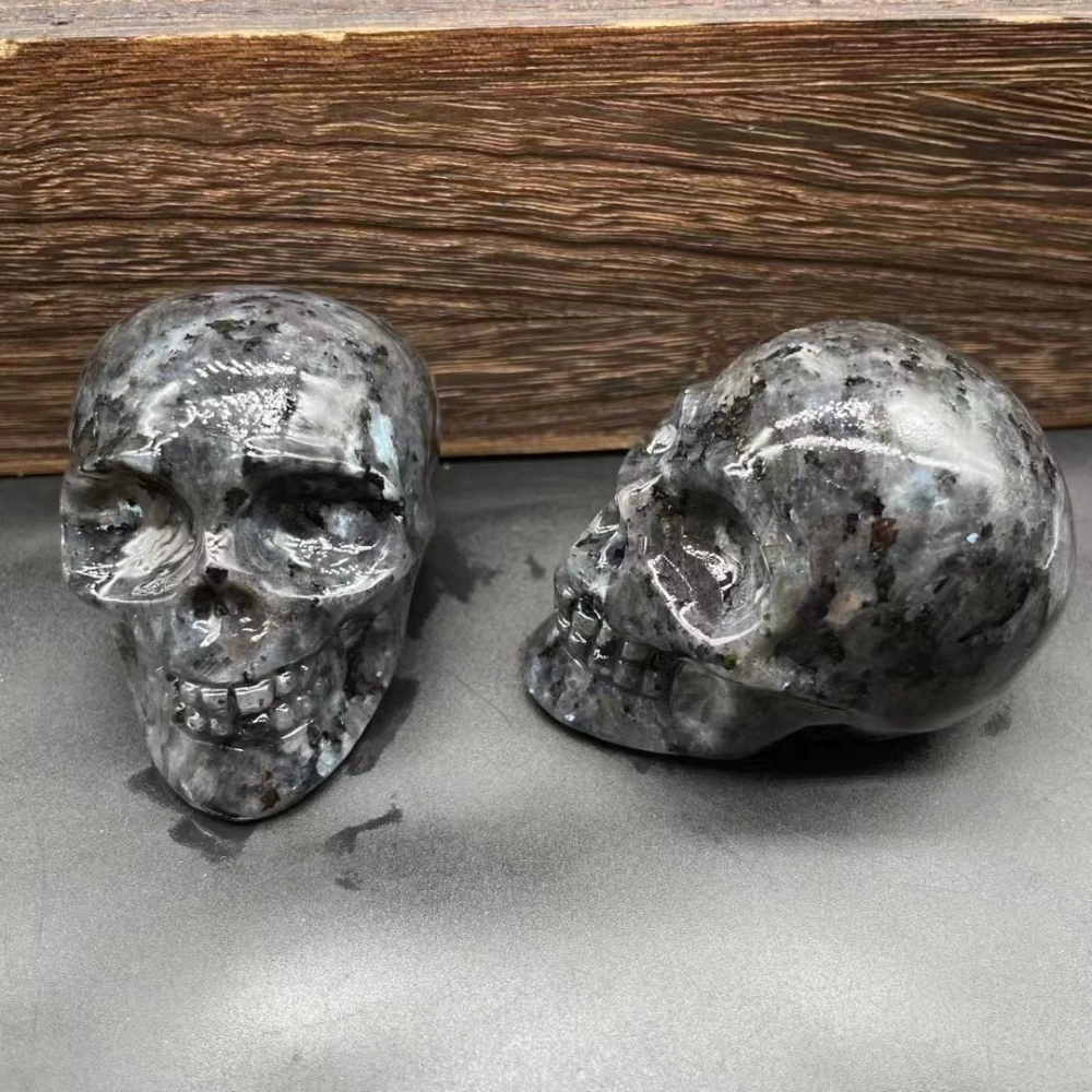 7cm Natural Stone Skull