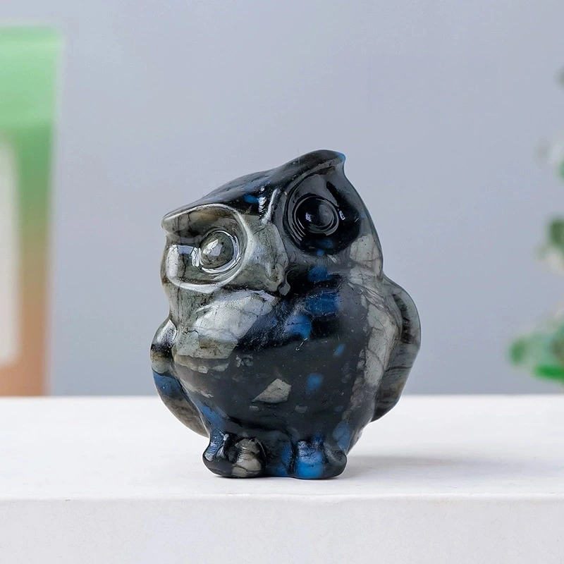 Natural crystal owl ornaments crystal raw stone carving decorative ornaments
