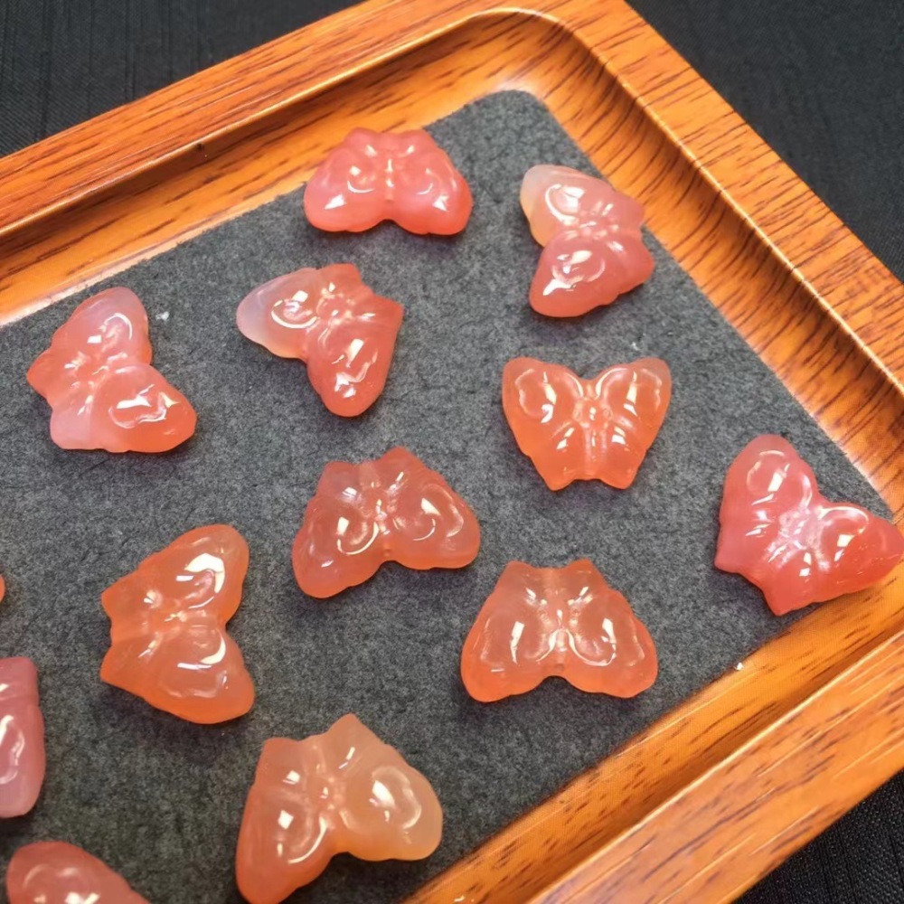 25 Pieces/Bag-Natural salt source agate butterfly through-hole carving pieces DIY bracelet accessories