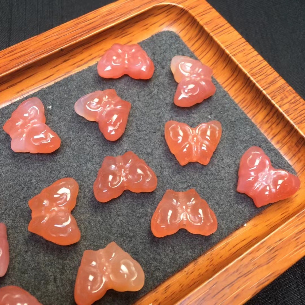 25 Pieces/Bag-Natural salt source agate butterfly through-hole carving pieces DIY bracelet accessories