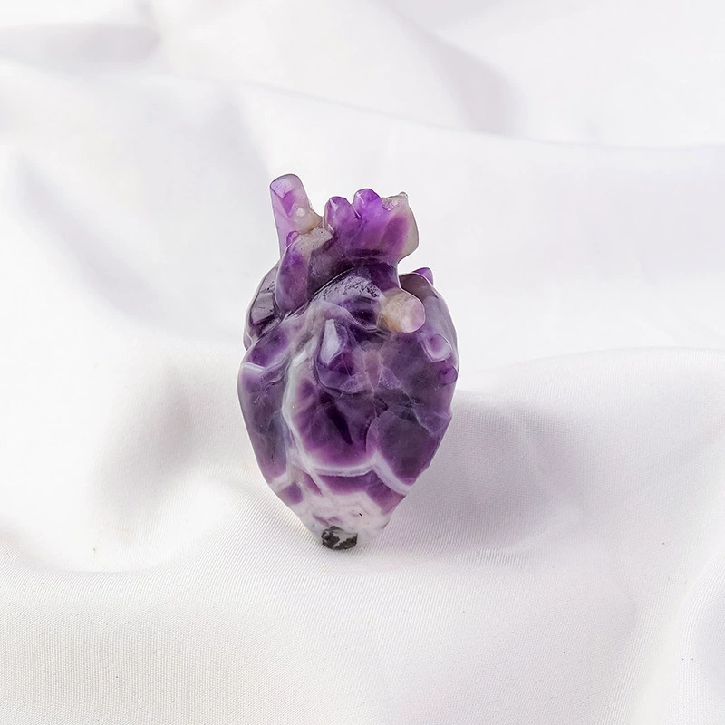 Natural crystal heart carving organ model crystal crafts