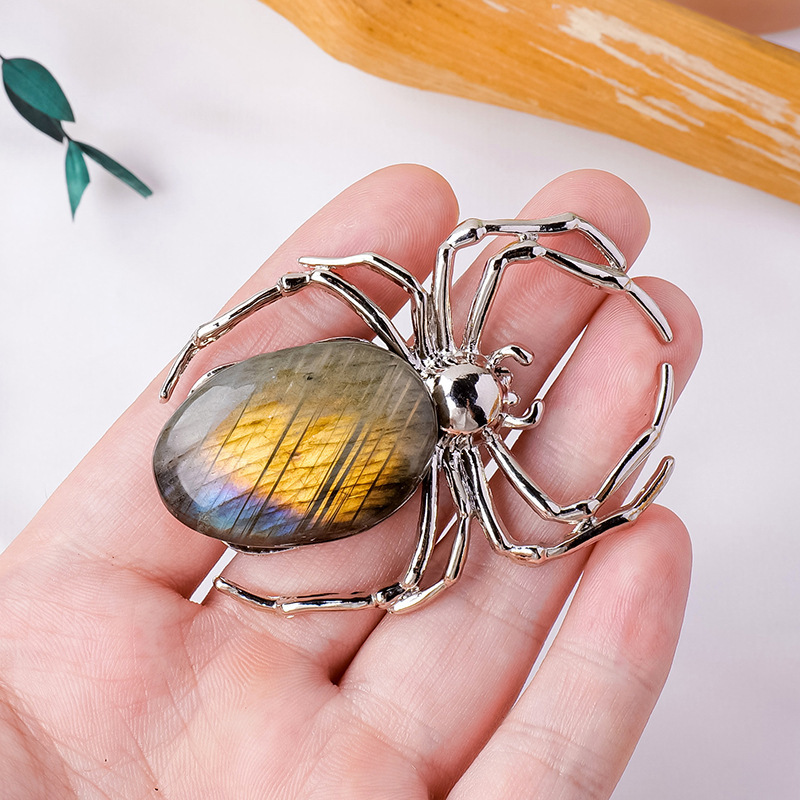 Natural crystal labradorite alloy spider ornaments crystal crafts