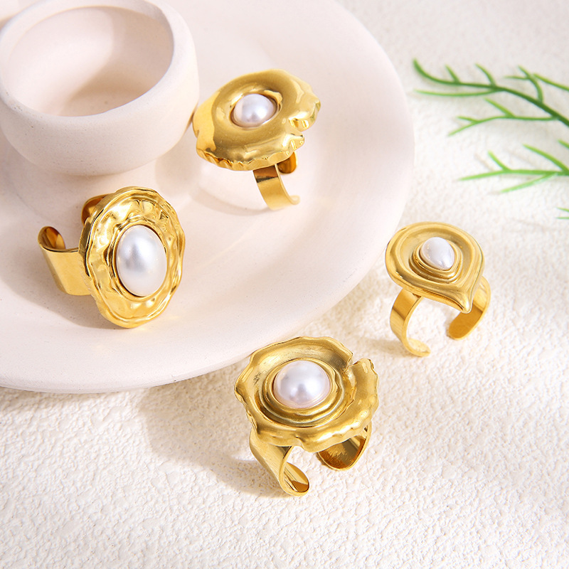 Stainless steel pearl ring plated with 18K gold high-grade adjustable