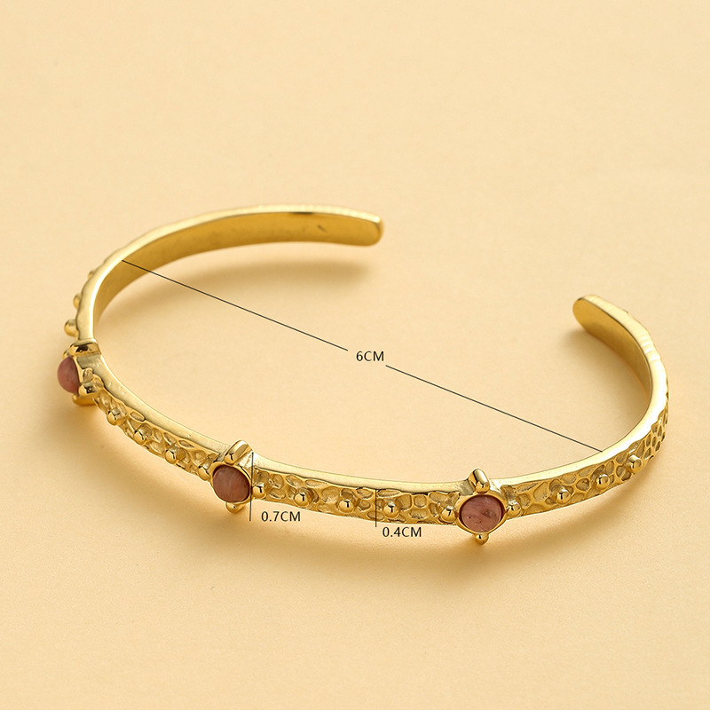 Stainless steel bracelet with natural stone Retro thin light luxury C-shaped titanium steel bracelet