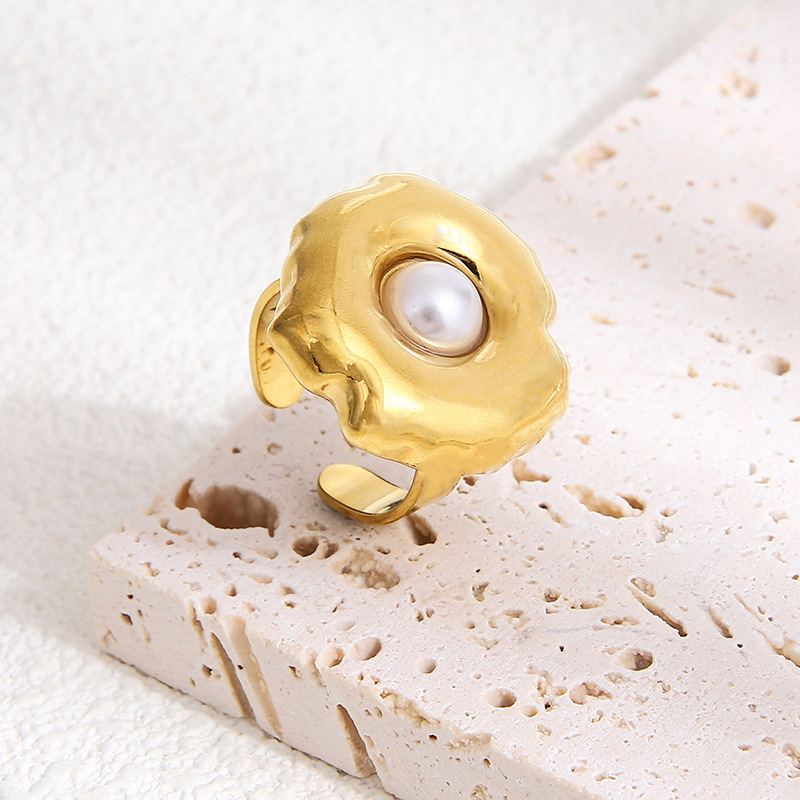 Stainless steel pearl ring plated with 18K gold high-grade adjustable