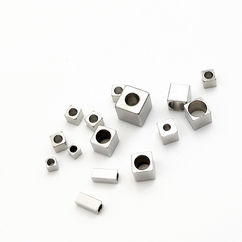 100 Pieces/Bag-304 stainless steel cubes rectangular blocks through-hole square beads DIY jewelry accessories