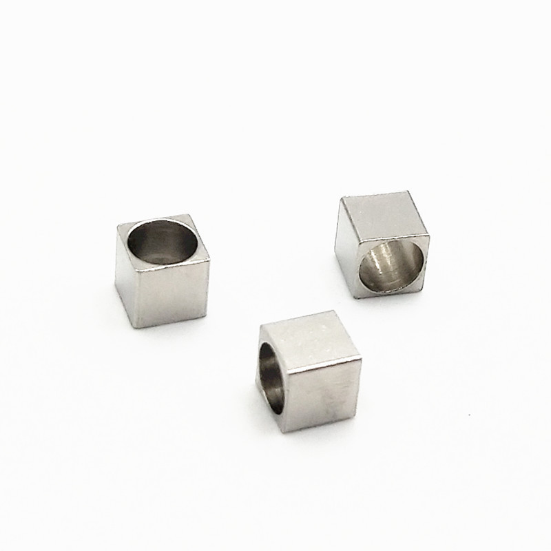 100 Pieces/Bag-304 stainless steel cubes rectangular blocks through-hole square beads DIY jewelry accessories