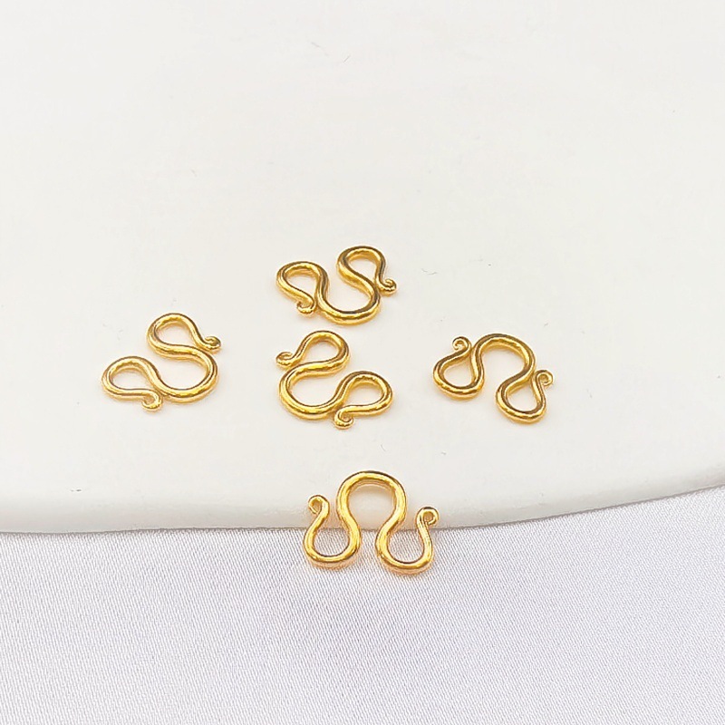 Stainless steel M buckle vacuum plating 18K gold W buckle necklace buckle head diy jewelry accessories