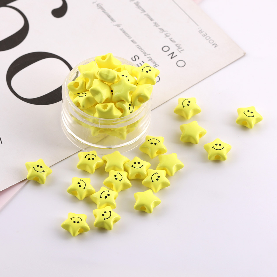 100 Pieces/Bag-yellow acrylic straight hole cute smiling little star jewelry material accessories