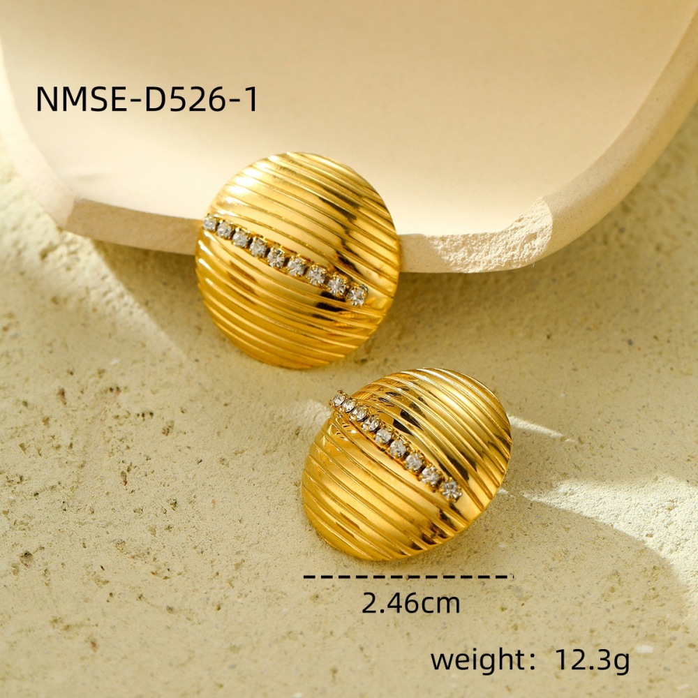 Heart-shaped diamond-studded stainless steel earrings, fashionable, light luxury and high-end earrings