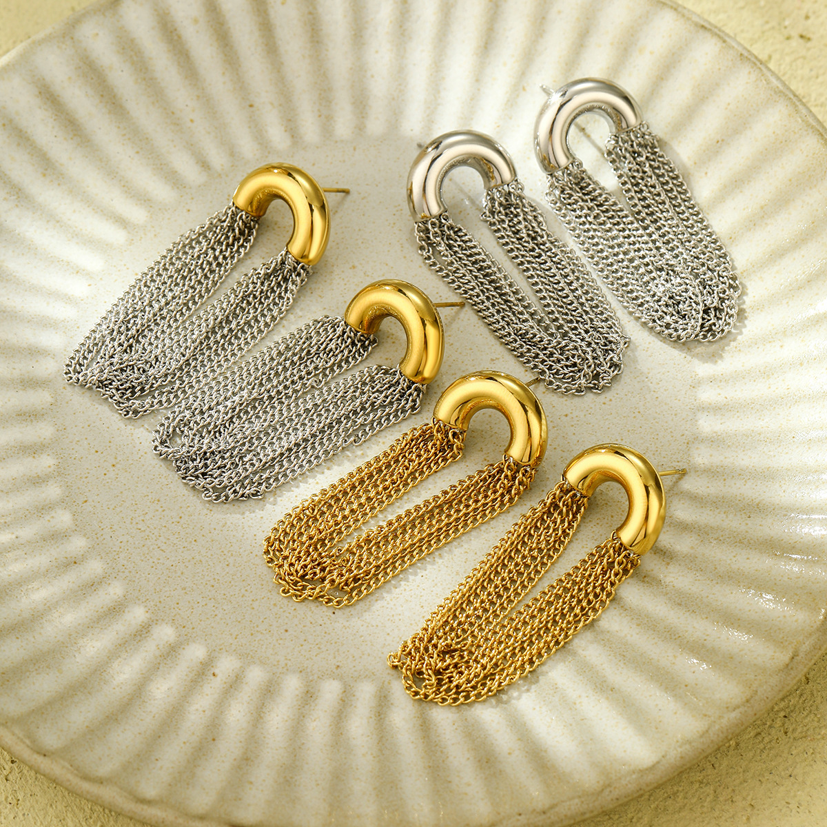 Simple curved chain temperament long tassel stainless steel earrings C-shaped advanced design earrings