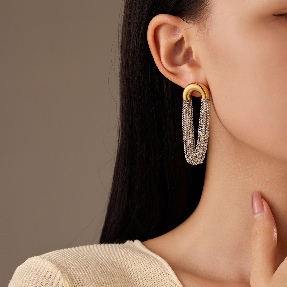 Simple curved chain temperament long tassel stainless steel earrings C-shaped advanced design earrings