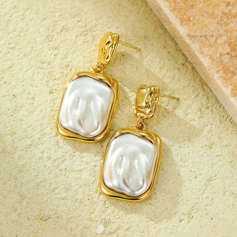 French retro baroque pearl geometric pendant earrings light luxury high-end