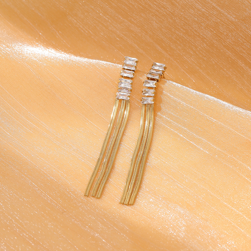 Diamond tassel stainless steel earrings fashionable and light luxury temperament high-end earrings