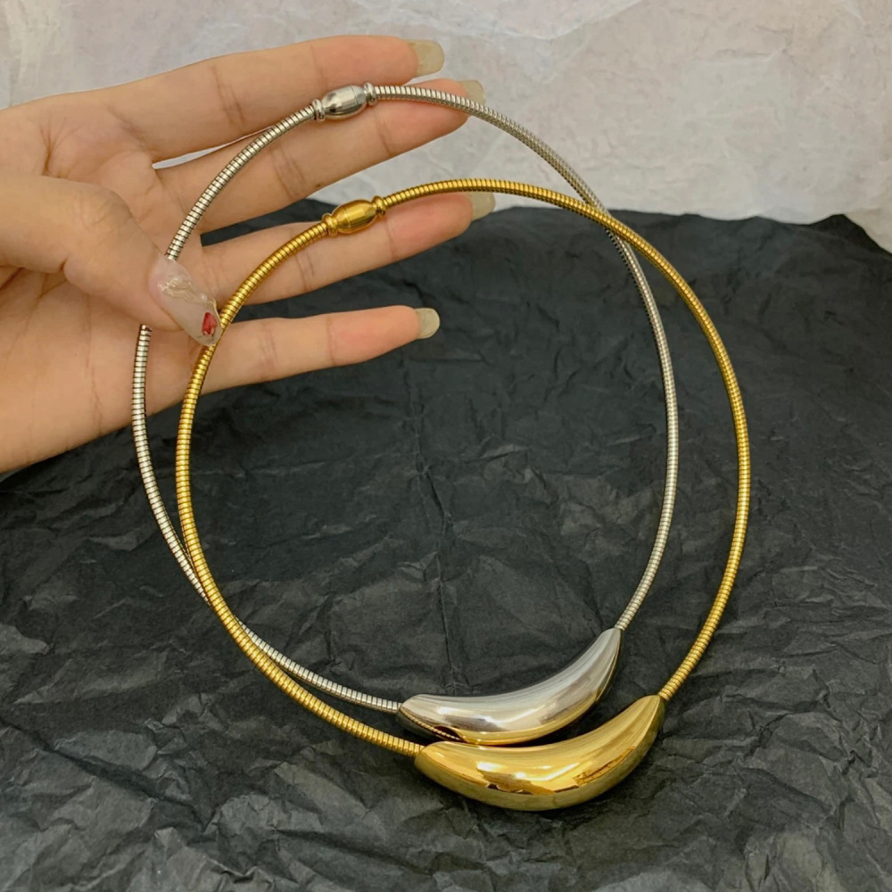 Stainless steel necklace high-grade cold metal style curved tube pendant design necklace