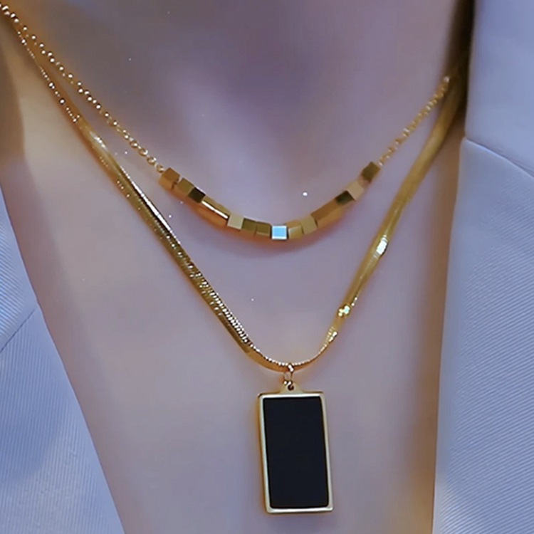 Double-layered square clavicle chain temperament versatile necklace accessories