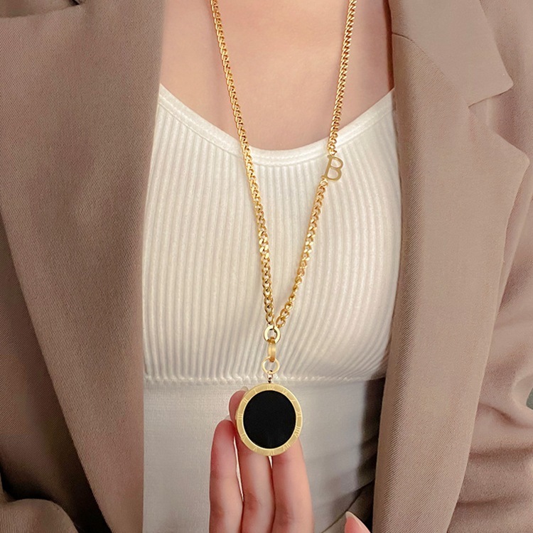 Retro B letter high-grade sweater chain long round pendant hip-hop jewelry