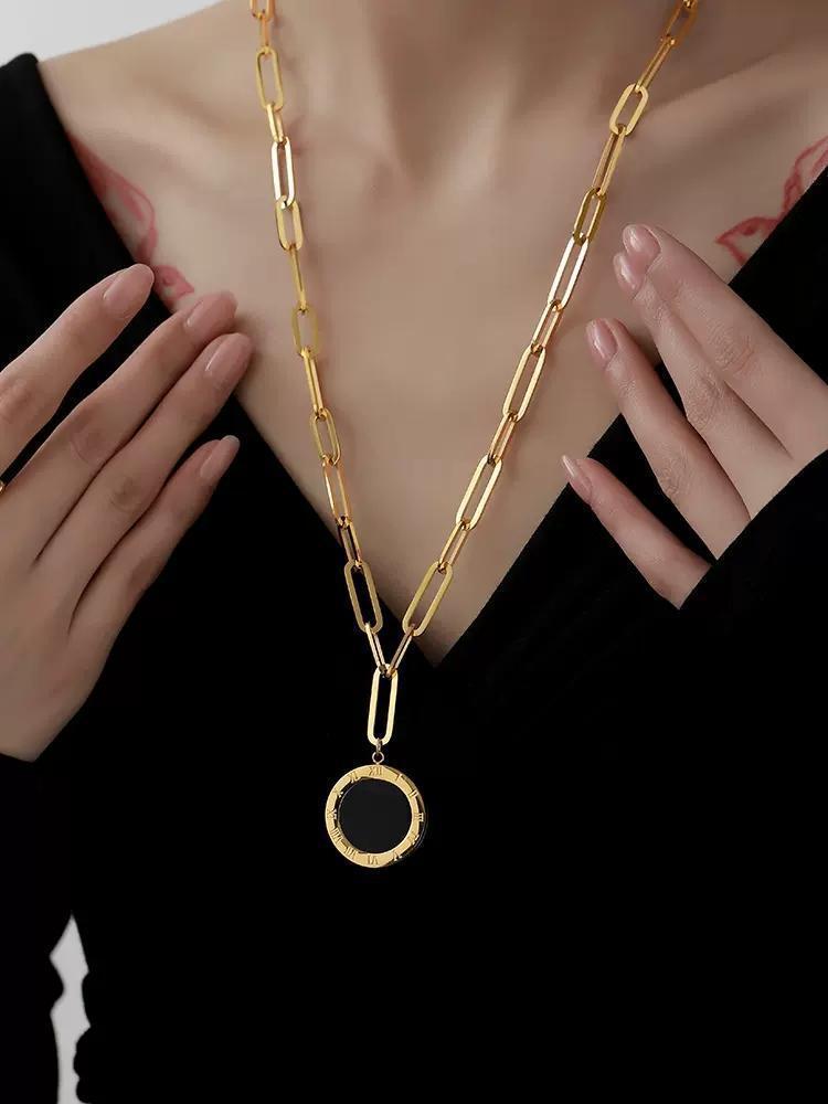 Retro B letter high-grade sweater chain long round pendant hip-hop jewelry