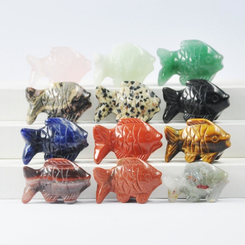 1.2 inch natural crystal jade fish carving ornaments