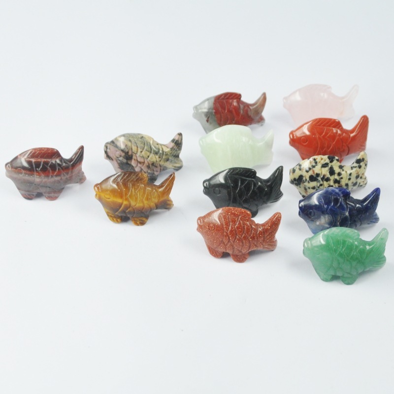 1.2 inch natural crystal jade fish carving ornaments