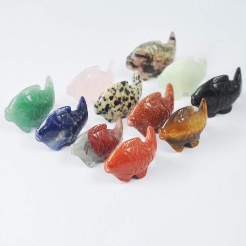 1.2 inch natural crystal jade fish carving ornaments